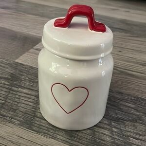 Rae Dunn‎ Valentines red heart canister- NEW